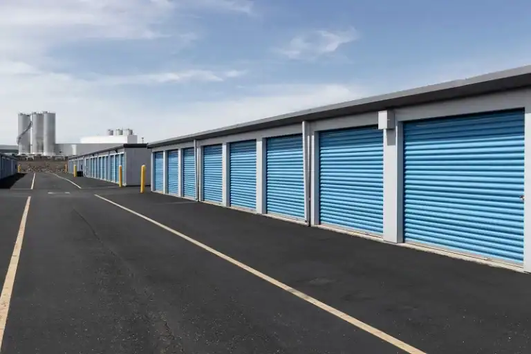 An image of a row of self storage units